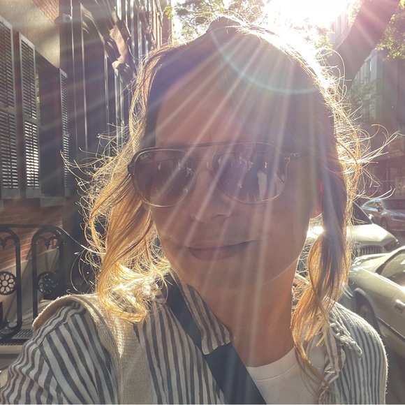 Meet your Posher, Angela - Picture 3 of 7